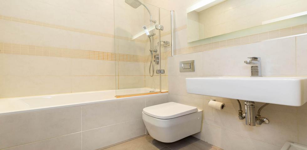 			2 Bedroom, 1 bath, 1 reception Flat			 Harewood Avenue, Marylebone